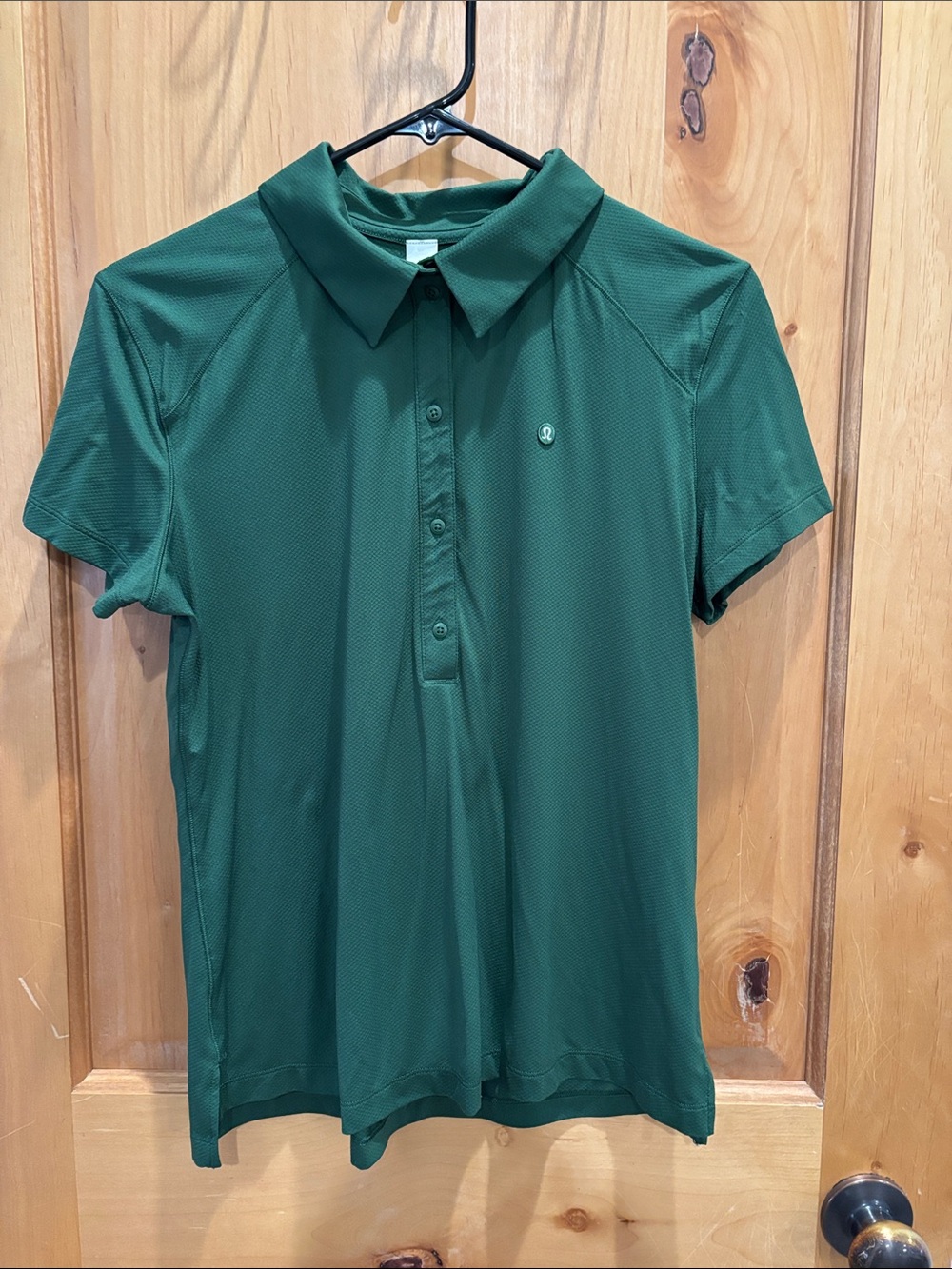 lululemon athletica women’s Forest Green Short Sleeve Polo